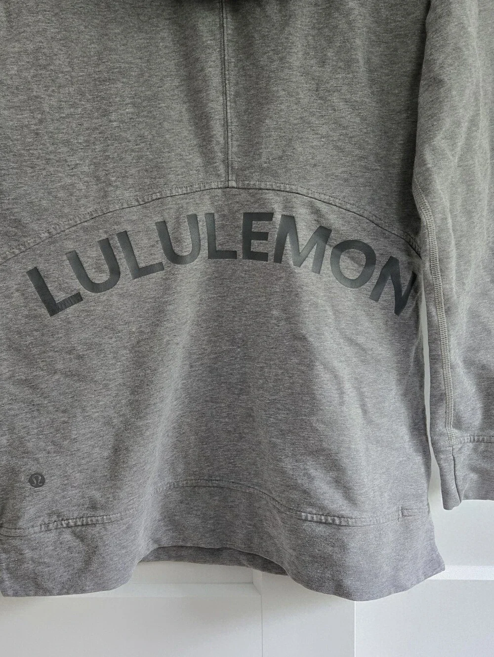 Lululemon Cut Above Hoodie Expression Womens Size 8 - Picture 3 of 12
